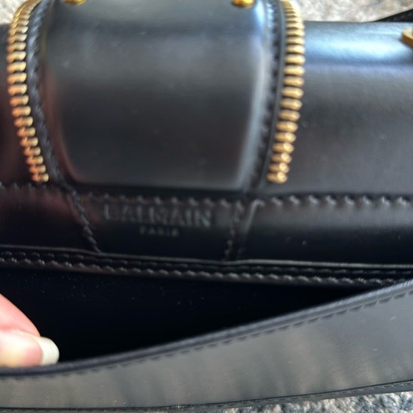 BALMAIN *NEW* Black Leather Top Handle Leather Bag with Crossbody Strap - Picture 16 of 16
